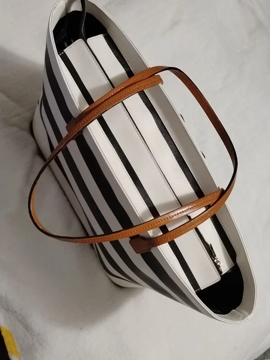 EUC, KATE SPADE Black & White Leather Striped Large Tote! Brown Leather Accents - Picture 7 of 12